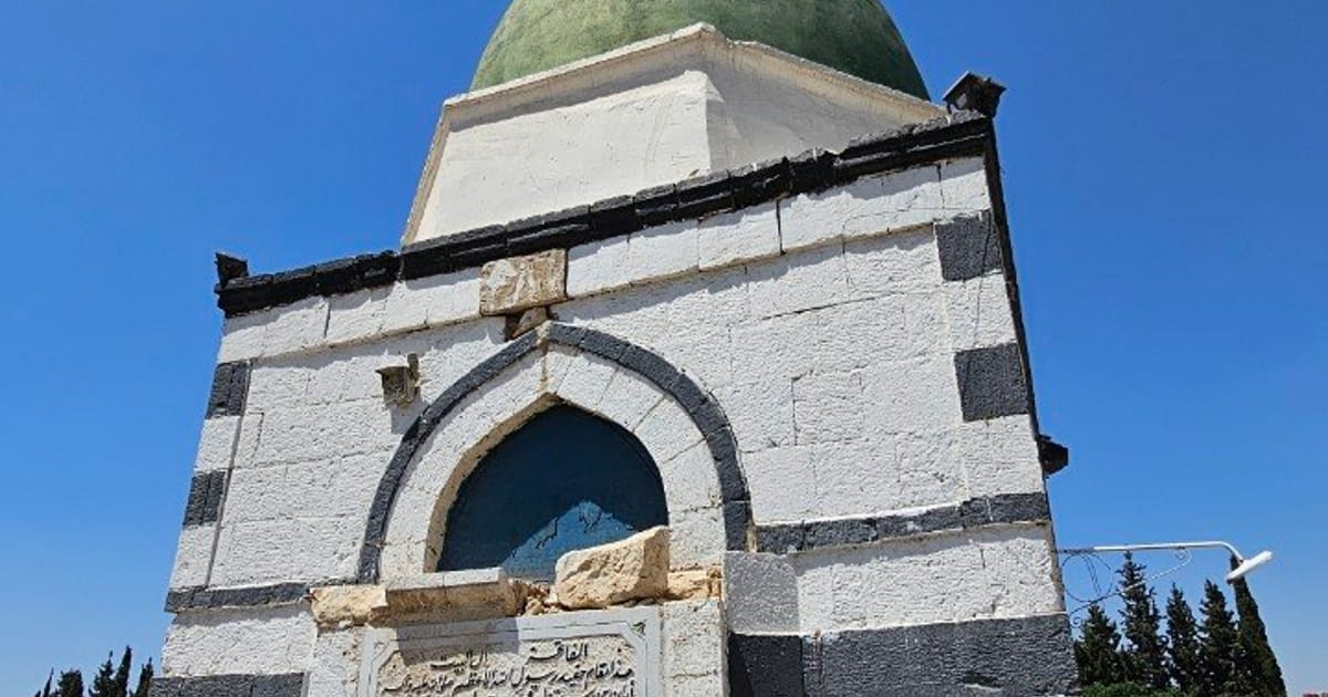 قبر أبان بن رقية