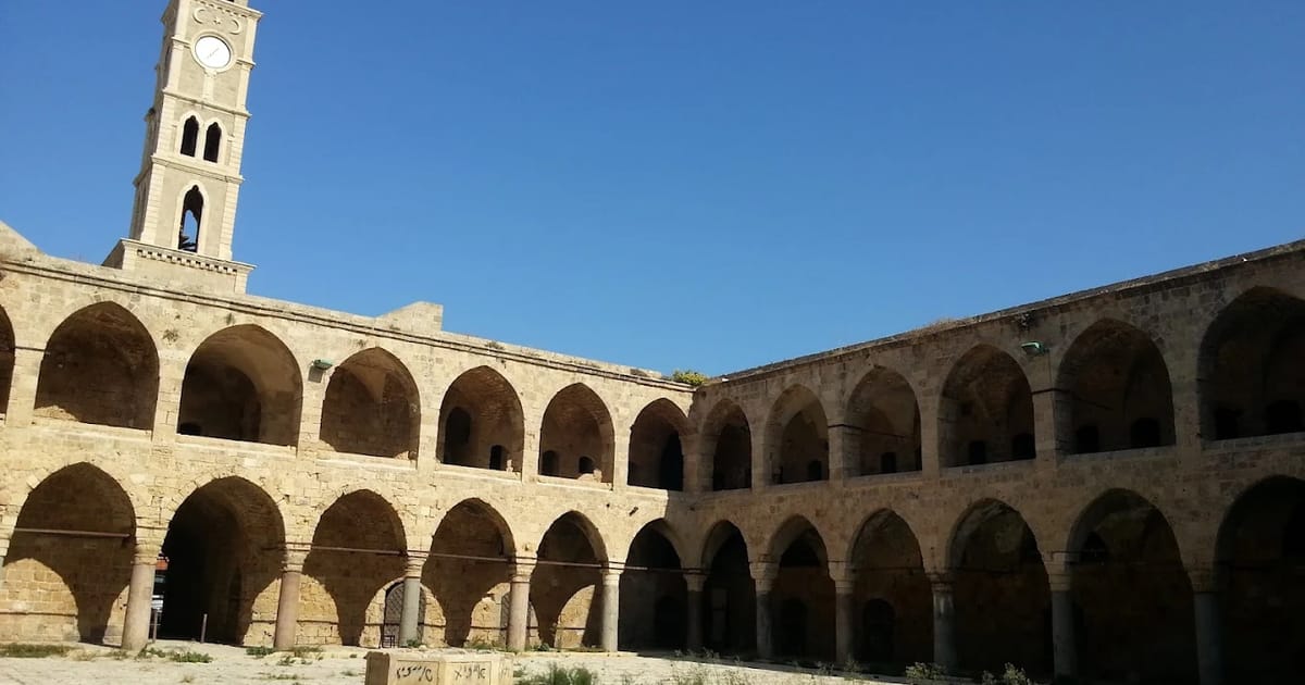 خان العمدان