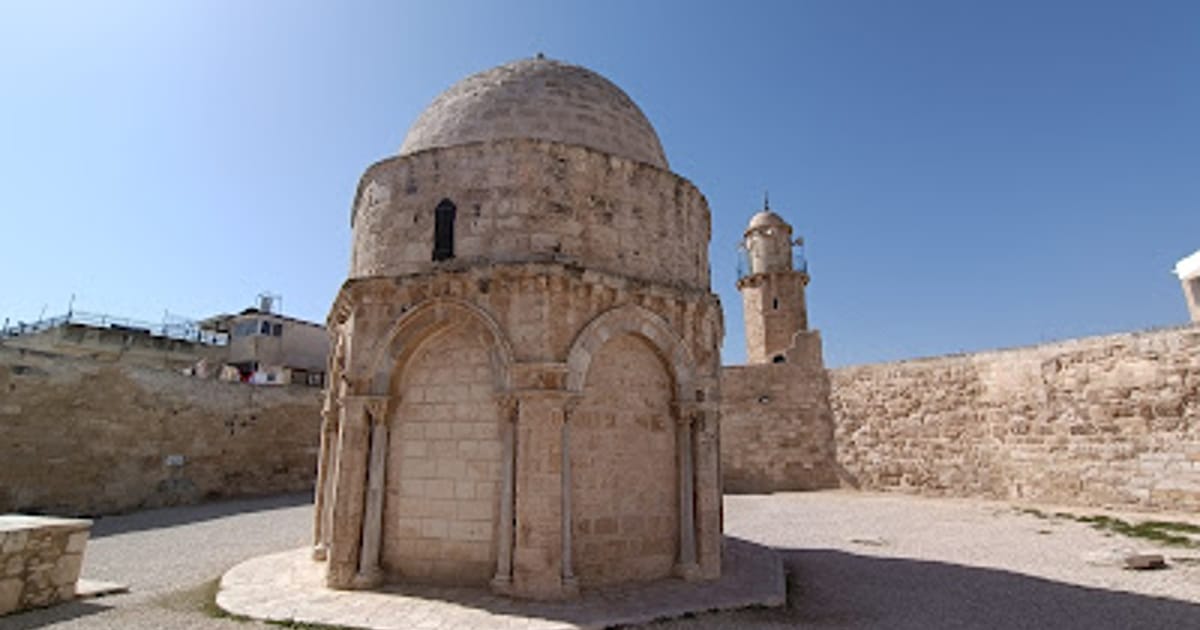 رفع النبي عيسى إلى السماء