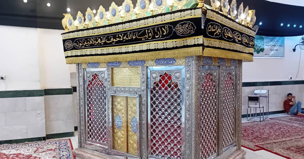 قبر الحسين بن روح النوبختي